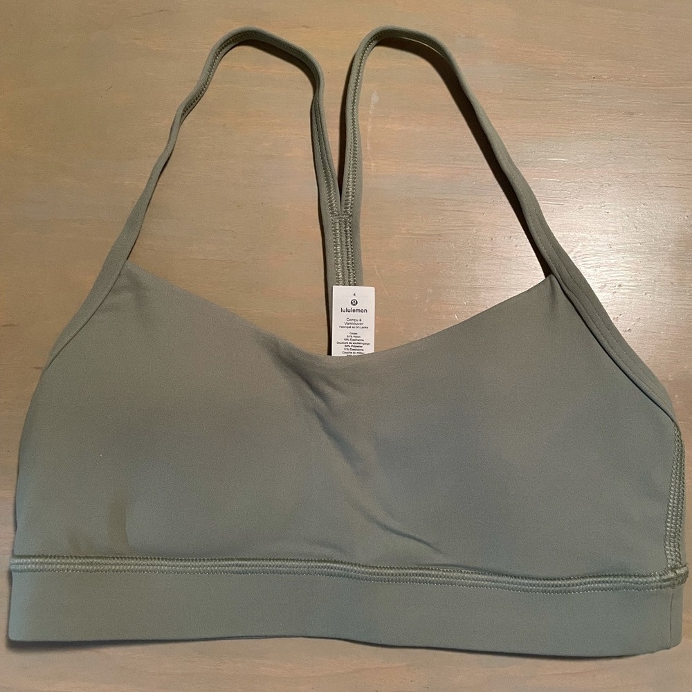 Lululemon sports bra